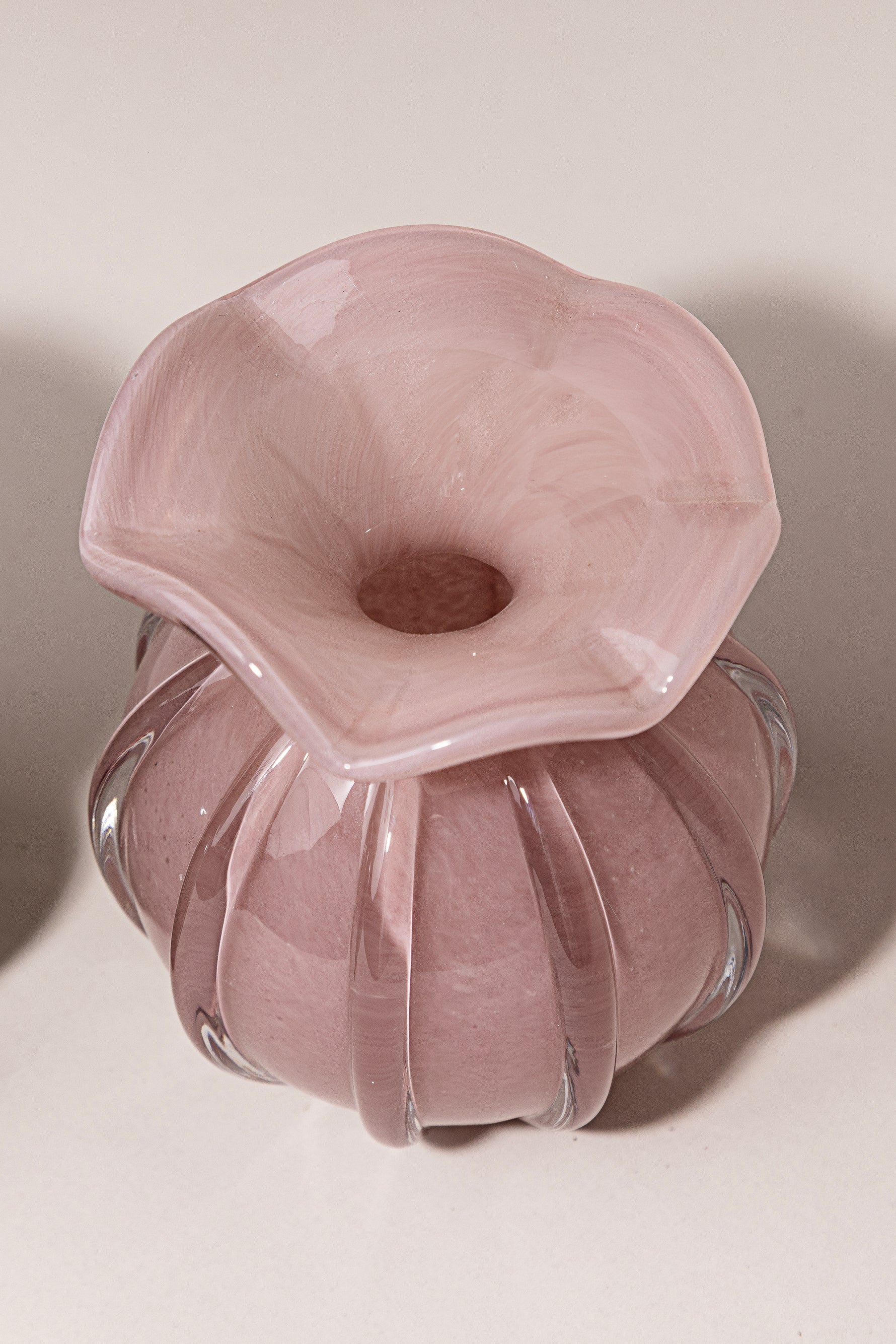 Lilypod Vases luxury gift by Atelier Carrousel – image 3